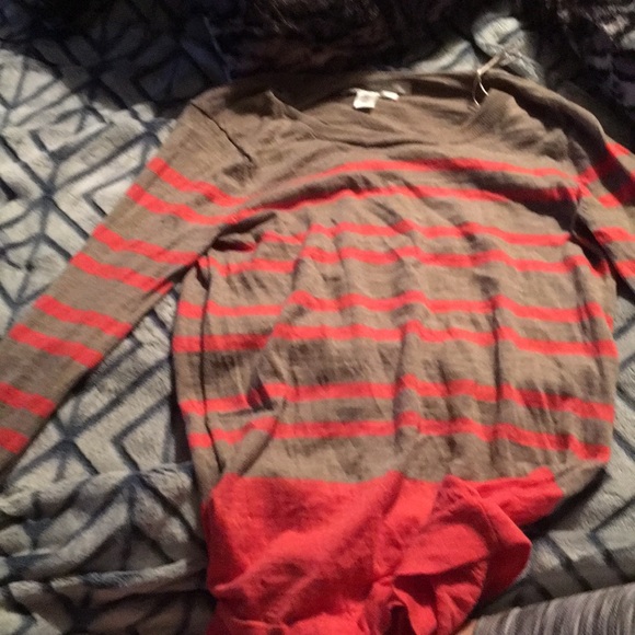 Pink and grey striped long sleeve - Picture 1 of 2